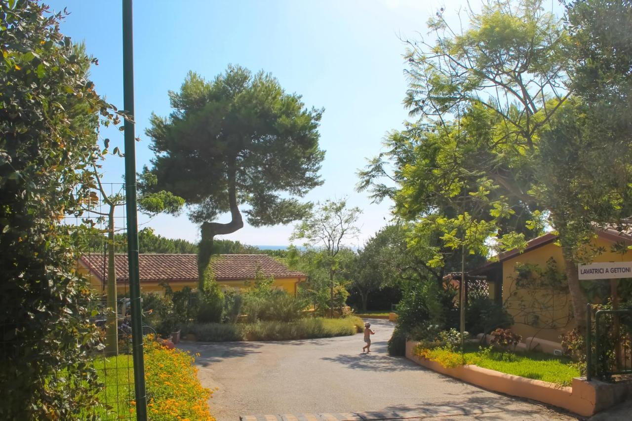 Villaggio La Perla Marina di Camerota Esterno foto
