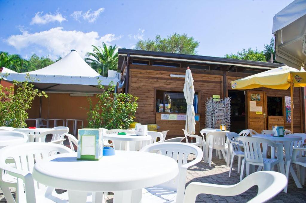 Villaggio La Perla Marina di Camerota Esterno foto