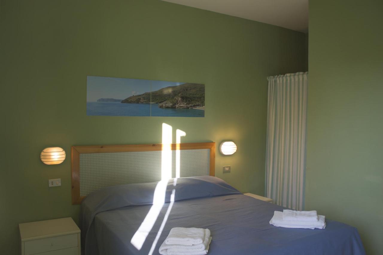 Villaggio La Perla Marina di Camerota Esterno foto